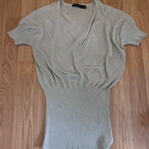 The limited Silver glittery V-Neck Short Sleeve  Silk Top M